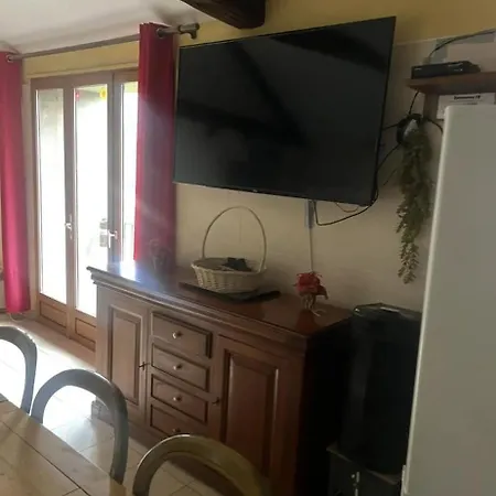 Maison Conviviale — 180 M², Jeux Exterieurs *